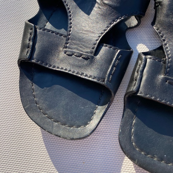 Men’s vintage black PRADA leather sandals - Picture 9 of 9